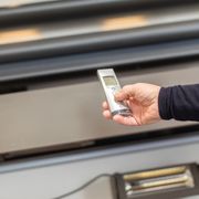 Markisen Lübeck, Gardinen, Jalousien, Rollos, Plissees, Velux, Fenster, Sonnenschutz, Beschattung, Preis, günstig, gut, Sonne, Lübeck, Luebeck, Helmbold, Rollladen Lübeck, Jalousetten Lübeck, Gardinen Lübeck, Polsterarbeiten Lübeck, Teppich Lübeck, Wintergartenbeschattung Lübeck, Sommemschutz, Markisen, errassenüberdachungen, Glasoasen, Rollläden, Pergolamarkisen