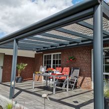 Markisen Lübeck, Gardinen, Jalousien, Rollos, Plissees, Velux, Fenster, Sonnenschutz, Beschattung, Preis, günstig, gut, Sonne, Lübeck, Luebeck, Helmbold, Rollladen Lübeck, Jalousetten Lübeck, Gardinen Lübeck, Polsterarbeiten Lübeck, Teppich Lübeck, Wintergartenbeschattung Lübeck, Sommemschutz, Markisen, errassenüberdachungen, Glasoasen, Rollläden, Pergolamarkisen