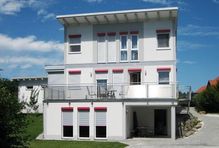 Markisen Lübeck, Gardinen, Jalousien, Rollos, Plissees, Velux, Fenster, Sonnenschutz, Beschattung, Preis, günstig, gut, Sonne, Lübeck, Luebeck, Helmbold, Rollladen Lübeck, Jalousetten Lübeck, Gardinen Lübeck, Polsterarbeiten Lübeck, Teppich Lübeck, Wintergartenbeschattung Lübeck