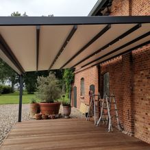 Markisen Lübeck, Gardinen, Jalousien, Rollos, Plissees, Velux, Fenster, Sonnenschutz, Beschattung, Preis, günstig, gut, Sonne, Lübeck, Luebeck, Helmbold, Rollladen Lübeck, Jalousetten Lübeck, Gardinen Lübeck, Polsterarbeiten Lübeck, Teppich Lübeck, Wintergartenbeschattung Lübeck, Sommemschutz, Markisen, errassenüberdachungen, Glasoasen, Rollläden, Pergolamarkisen